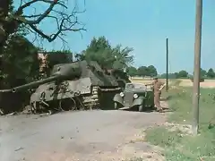 Abgeschossener Jagdtiger-color photo-ww2shots-army