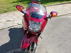 CBR 1100 XX (3) CBR 1100 XX (3)