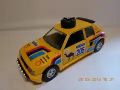 estatico 1-24 Peugeot 205 Gran Raid