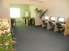 CALL CENTER TRAINING AREA