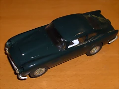 Aston Martin DB5 Verde Oscuro 5 Aston Martin DB5 Verde Oscuro 5