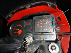 8 8