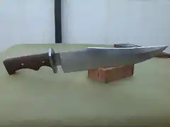 CUCHILLO DE ACAMPADA 003