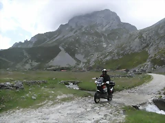 R0013046 R0013046