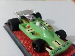 F1 Ferrari 312T n? 23 verde manzana