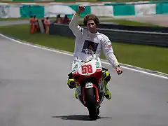 Simoncelli sin casco