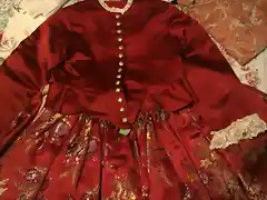 traje ampa rojo