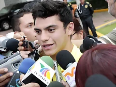 Yahel Castillo 11