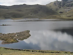 Hermoso paisaje de la Laguna de Cushuro Hermoso paisaje de la Laguna de Cushuro