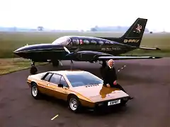 colin-chapman-lotus-esprit-s2