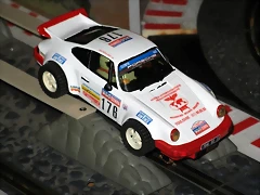 raid-1985-paris dakar-176-porsche 911 sc-3016 raid-1985-paris dakar-176-porsche 911 sc-3016