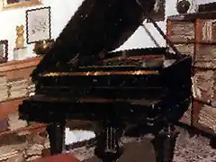 Piano y estudio del 