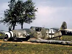 Messerschmitt-Bf-109G10-Erla-3.JG52-Yellow-3-Germany-1945-01