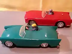 Revell Sumbean & Triumph (1)