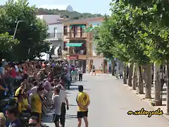 16, por la avenida hacia la calle del agua, marca