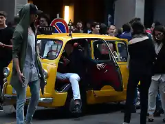 an-ancient-fiat600-multipla-taxi-is-parked-outside-the-show-for-fashion-house-dsquared2-during (2)