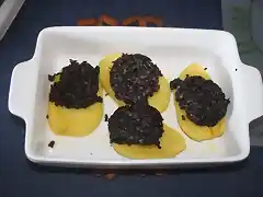 Tapita de patata con morcilla de Burgos