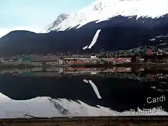 Espejo en la Baha de Ushuaia