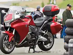 honda-vfr1200f-dct-1024x682