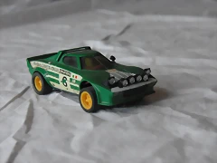 4055 Lancia Stratos verde frente