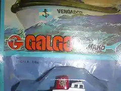 barco vengador rojo