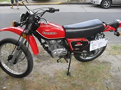 SDC17044 SDC17044