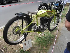 SDC17085 SDC17085