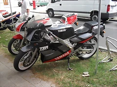 SDC17093 SDC17093