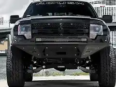 2-ford-f-150-raptor-exclusive-motoring