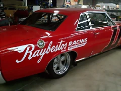 1964-Raybestos-Garage-Pontiac-GTO-R-rear-angle-view