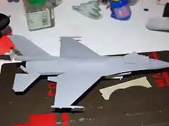 F16 con imprimacin