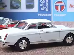 PEUGEOT 404 COUPE FORO 1