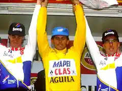 Perico-Vuelta1994-Podio1