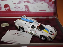 CAJA LOLA T-70 SUCIO FLY CAJA LOLA T-70 SUCIO FLY