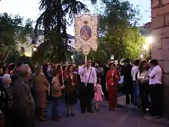 en la esquina de la iglesia