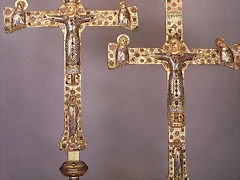 cruces de altar procedentes de Navelsjo y Ukna, Statens Historiska Museum, Estocolmo. Finales del XII cruces de altar procedentes de Navelsjo y Ukna, Statens Historiska Museum, Estocolmo. Finales del XII