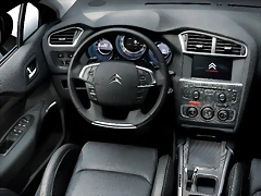 2012-Citroen-DS9-Interior 2012-Citroen-DS9-Interior