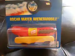 OSCAR MAYER WIENNERMOBIL