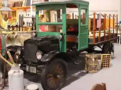 1918-ford-42295