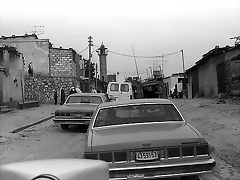 526px-Flickr_-_Government_Press_Office_(GPO)_-_P.M._Shamir's_motorcade_driving_through_Gaza