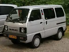 1987_Suzuki_Carry_Van_(9545237774) 2