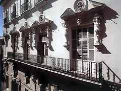 fachada del hospital de mujeres copia