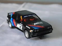 8325BMW M3