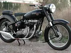 moto negra