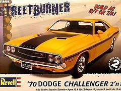 Revell Dodge Challenger RT \'70 groc
