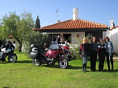 salida a Portugal tres motos y un auto Pedras del Rey 163 salida a Portugal tres motos y un auto Pedras del Rey 163
