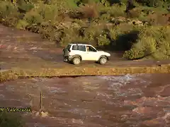 01, en el puente, marca