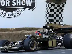 lotus-72-16