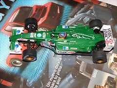 PB230353