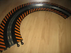 16028 16028